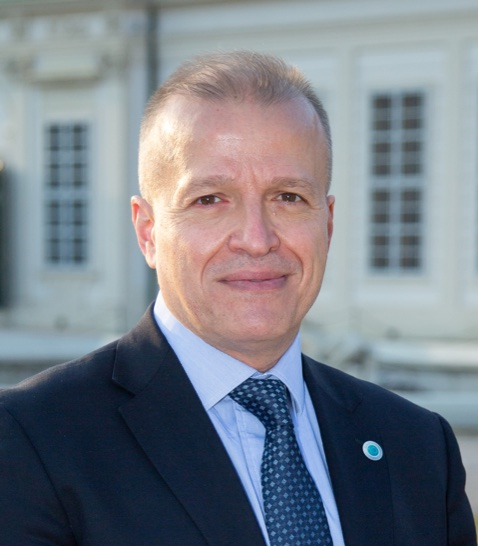 Prof. Dr. Andreas Stavropoulos